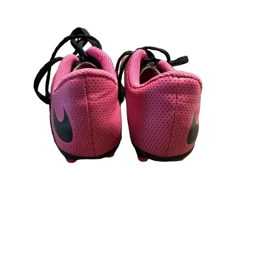 Nike Size 1Y US Pink Soccer Cleats